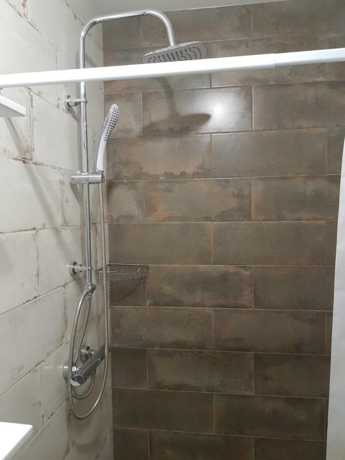 Silver Star Apartment 40M Uzhhorod Luaran gambar