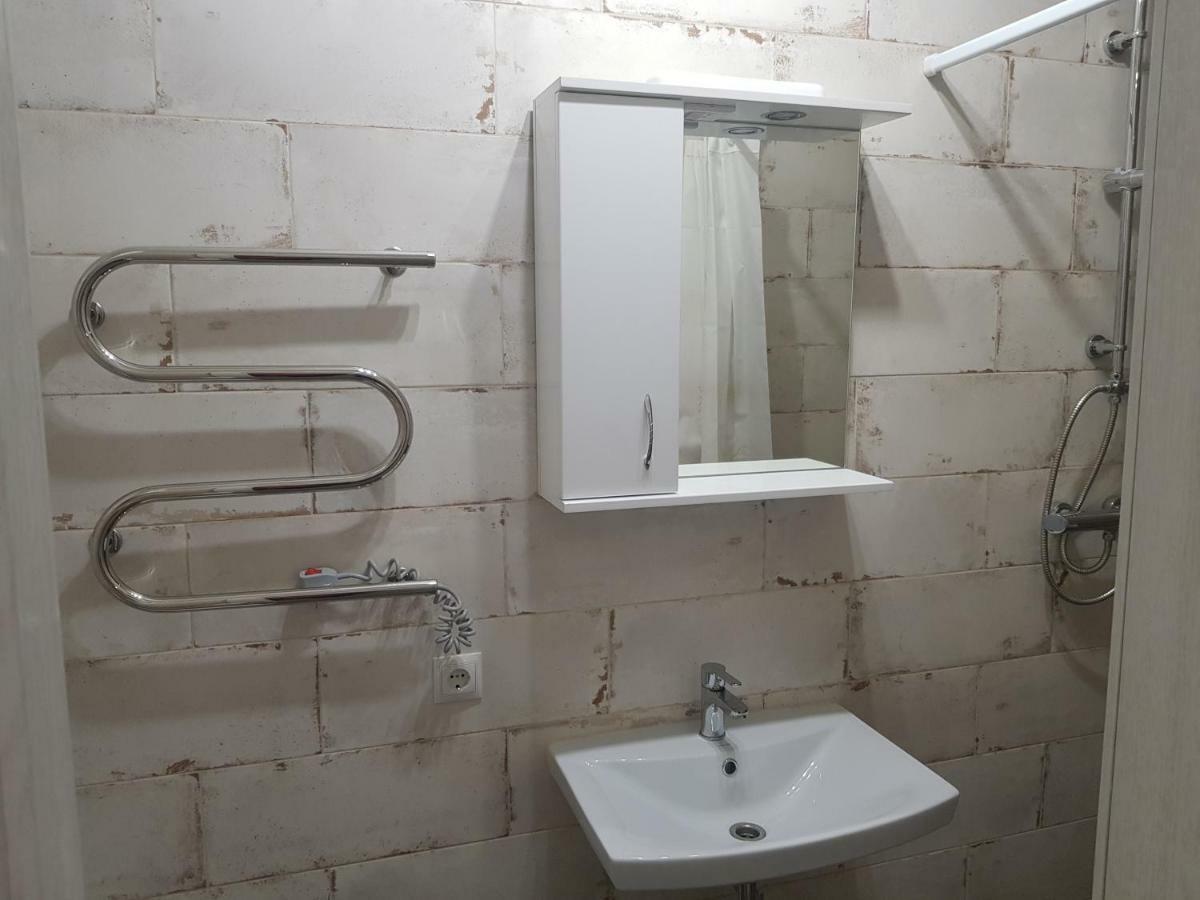 Silver Star Apartment 40M Uzhhorod Luaran gambar