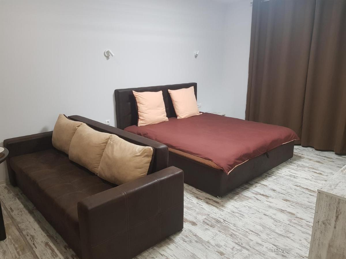 Silver Star Apartment 40M Uzhhorod Luaran gambar