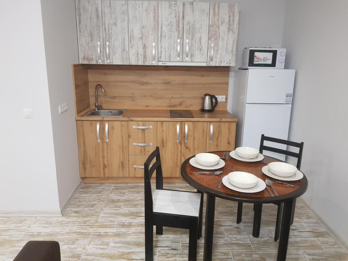Silver Star Apartment 40M Uzhhorod Luaran gambar