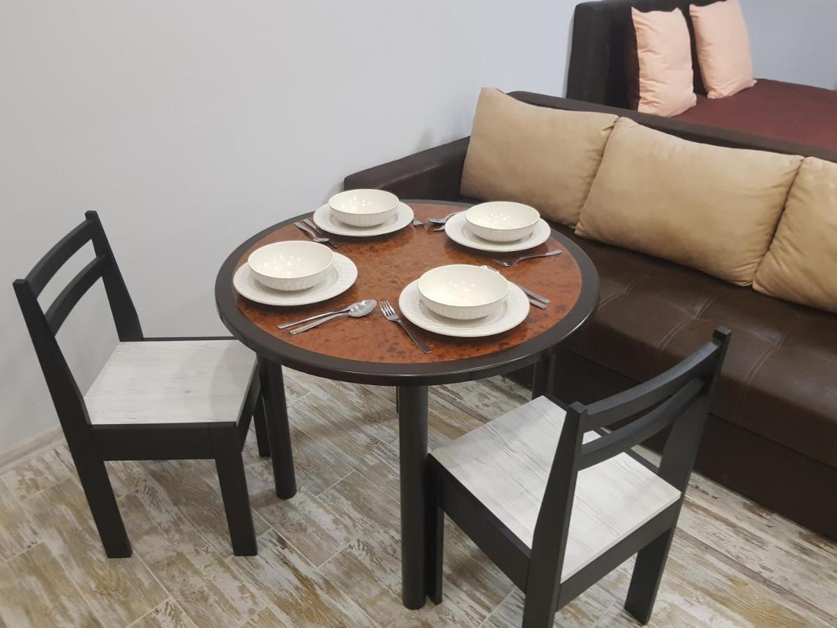 Silver Star Apartment 40M Uzhhorod Luaran gambar
